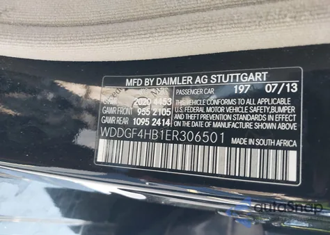 2014 Mercedes-Benz C 250 Luxury/Sport z USA, uszkodzony, nr VIN WDDGF4HB1ER306501